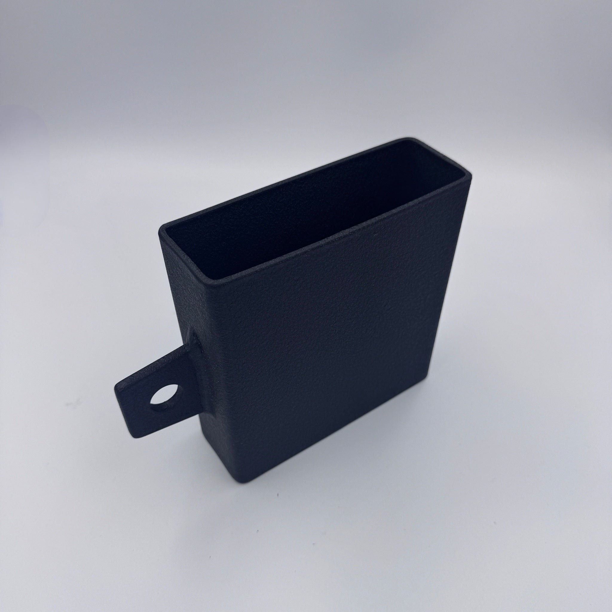 Country Crush 2 inch pinch block, black powder coated steel with welded lifting tab.